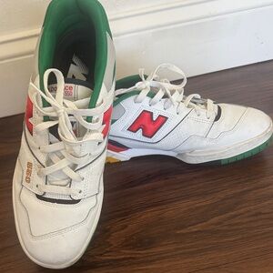 New Balance White and Green Sneakers with Red Accents